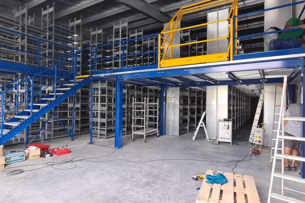 Installer une mezzanine de stockage : quels avantages pour votre activité ?